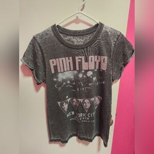 Pink Floyd distressed band tee